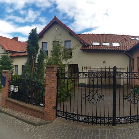 Villa Mechelinka เมคเคอลินกิ ภายนอก รูปภาพ