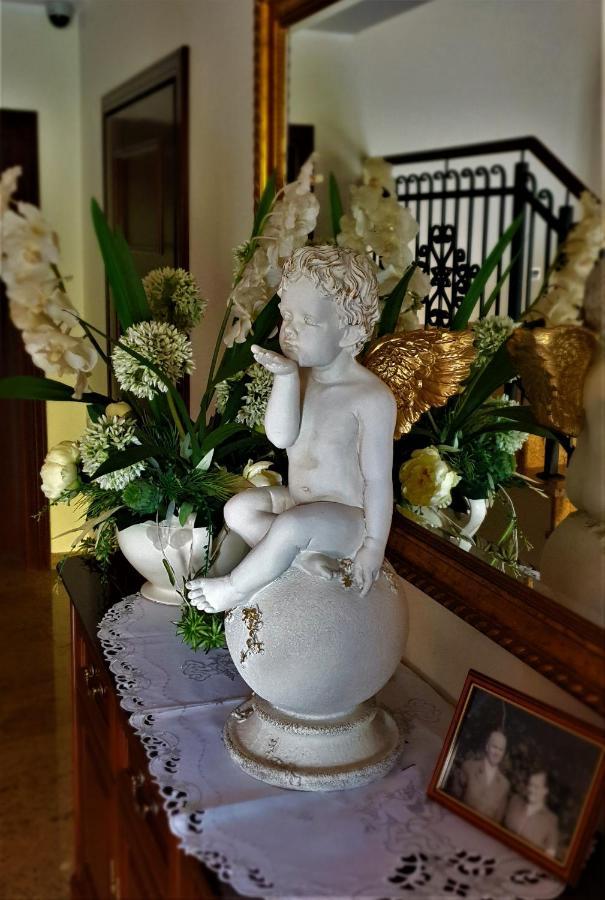 Villa Mechelinka เมคเคอลินกิ ภายนอก รูปภาพ