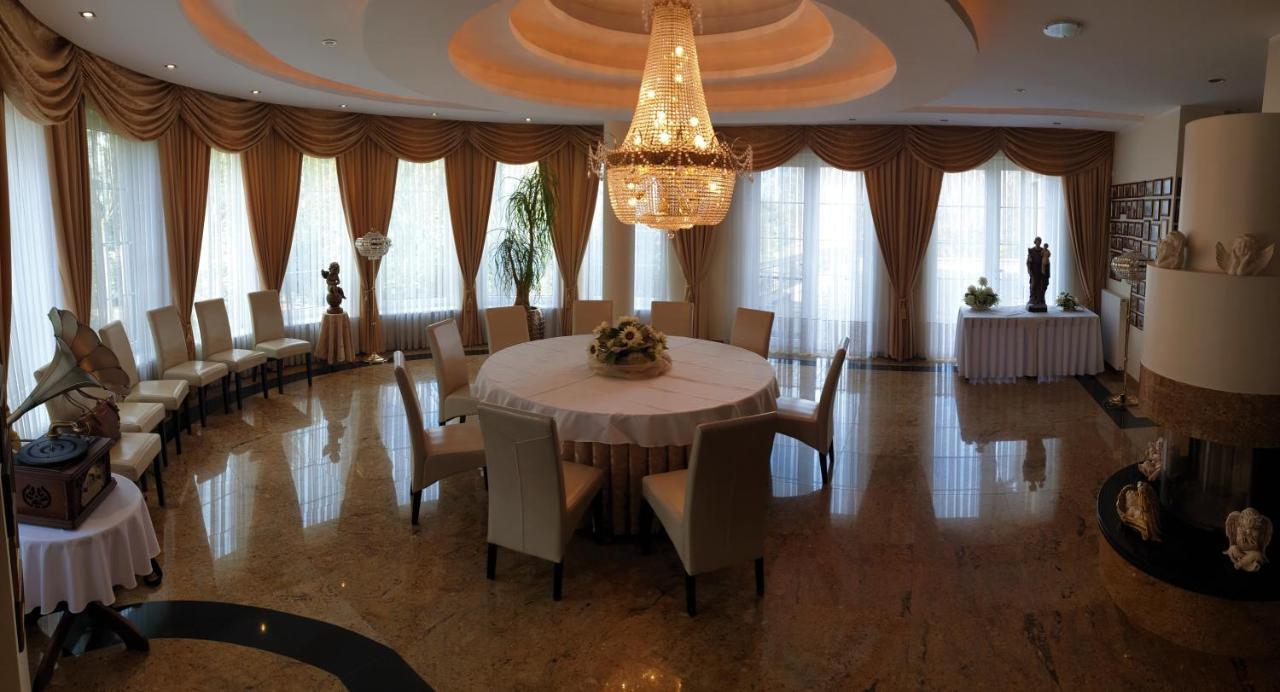 Villa Mechelinka เมคเคอลินกิ ภายนอก รูปภาพ